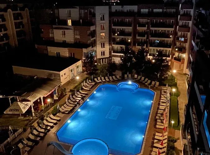 Admiral Plaza Aparthotel Sunny Beach